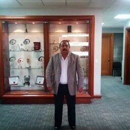 Manuel Cardona Photo 33