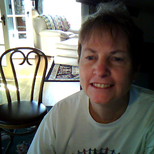 Laura Davidson Photo 31