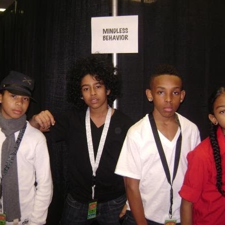 Ebony Harris Photo 13