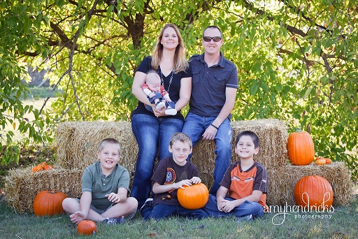 Julie Dickerson Photo 14