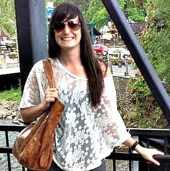 Allyson Robinson Photo 25