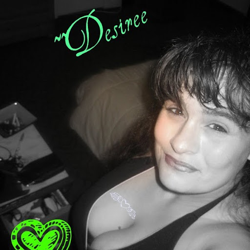 Lynn Lowe Photo 16