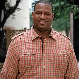 Tracy Barber Photo 15