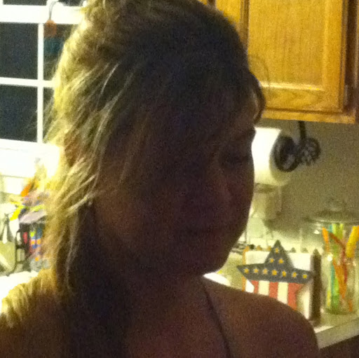 Stephanie Redman Photo 34