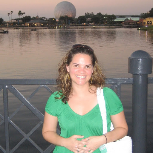 Rebecca Ledesma Photo 12