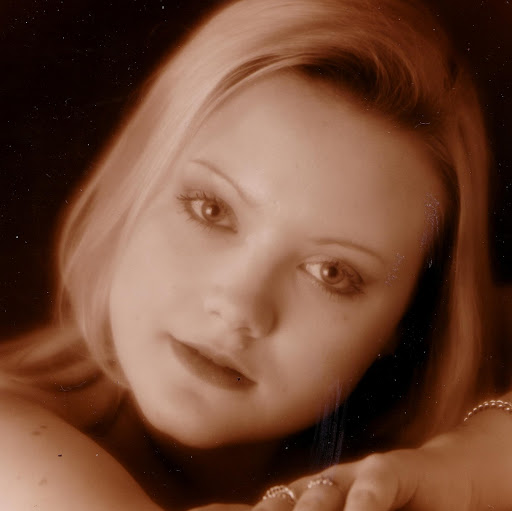 Laura Day Photo 35 Laura Day Photo 35