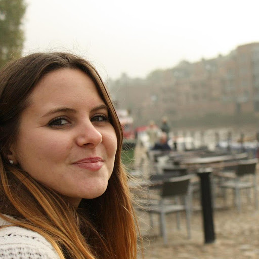 Elizabeth Mundy Photo 15