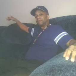 Kenneth Wiggins Photo 38