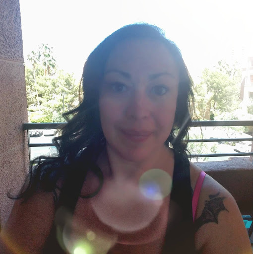 Cynthia Martinez Photo 17