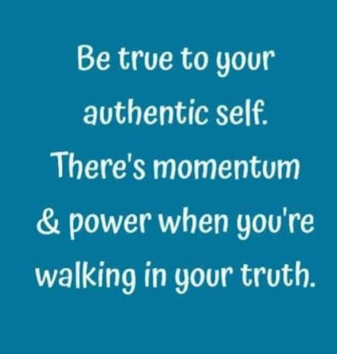 Christina Augustine Photo 9