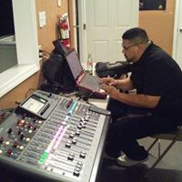 Alejandro Bueno Photo 15