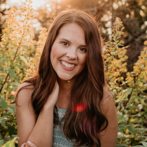 Julia Paige Photo 29