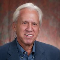Gerald Lang Photo 17