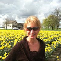 Denise Lawrence Photo 14