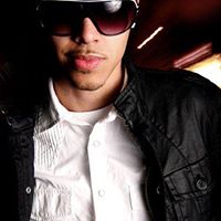 Julie Galvez Photo 26