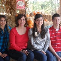 Charlotte Spicer Photo 11