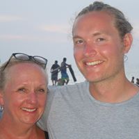 Lisa Curtin Photo 22