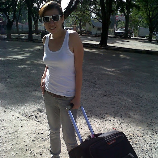 Theresa Reyes Photo 13