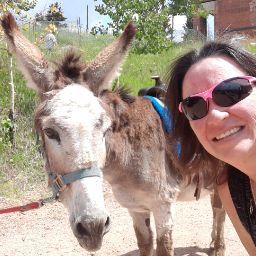 Michelle Devine Photo 19