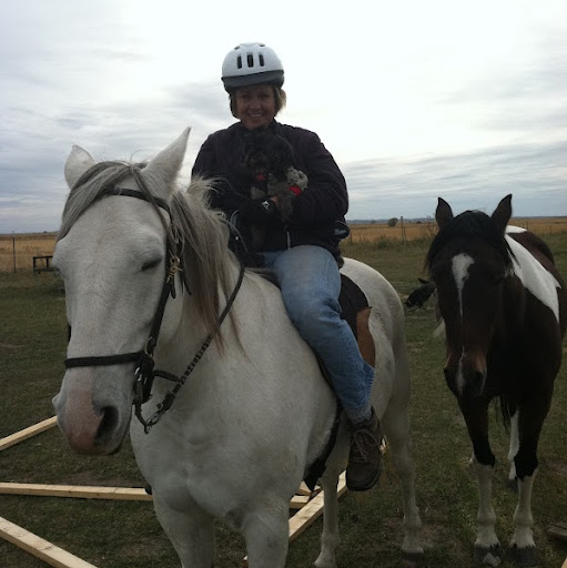 Linda Irwin Photo 31
