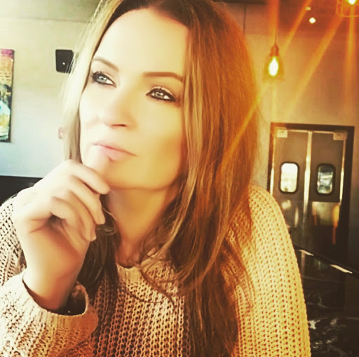 Christine Scales Photo 24