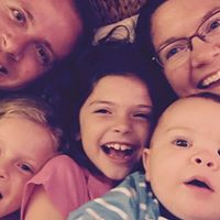 Elizabeth Dobbs Photo 19