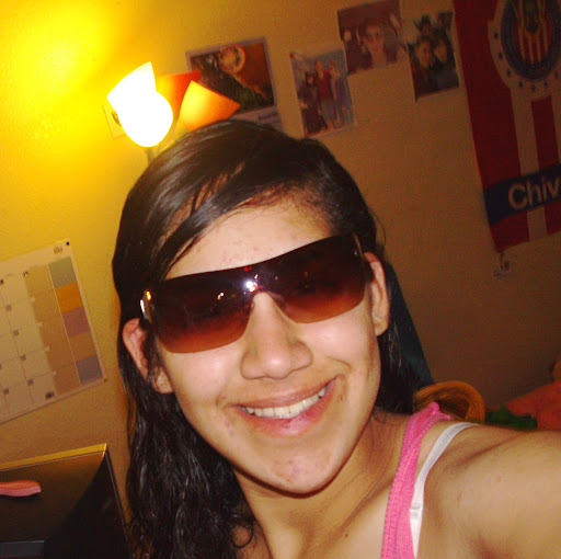 Carmen Gonzalez Photo 14