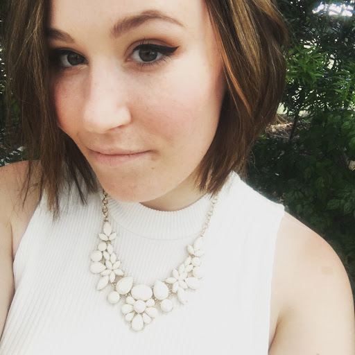 Samantha Watson Photo 31