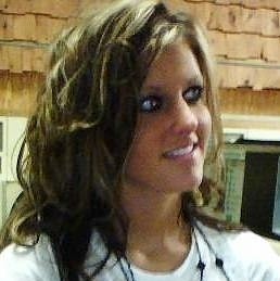 Jennifer Schade Photo 15