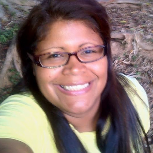 Janeth Gomez Photo 10