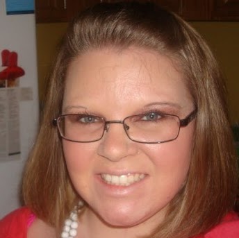 April Johnson Photo 44