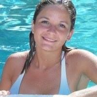 Elizabeth Ernst Photo 14