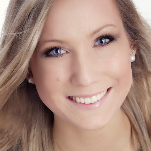 Caroline Siebert Photo 4