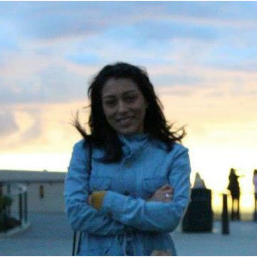 Lizbeth Robles Photo 7