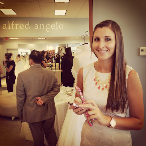 Megan Alexander Photo 41