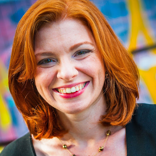 Kristen Atkins Photo 16