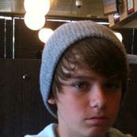 Justin Martinez Photo 35