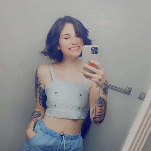 Sara Houston Photo 5