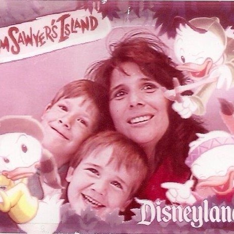 Jeanette Lyons Photo 31