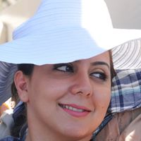 Mona Hosseini Photo 7