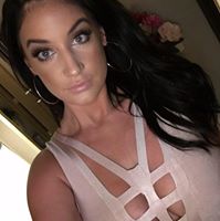 Alexandra Perkins Photo 32