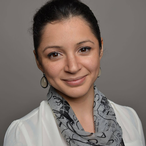 Stephanie Rivera Photo 8