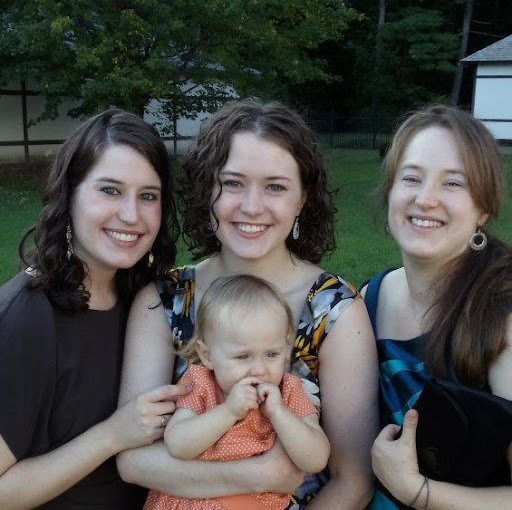 Elizabeth Steeves Photo 7