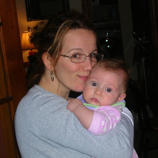 Julia Mccarthy Photo 30