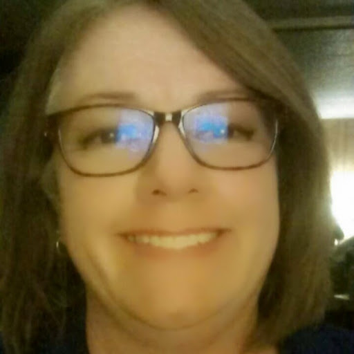 Paula Reynolds Photo 3