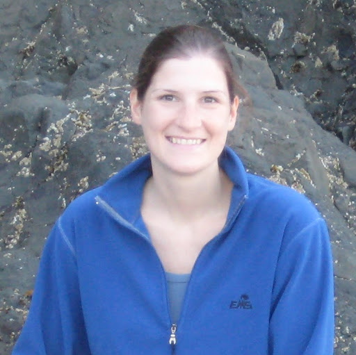 Laura Hardin Photo 20