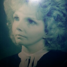 Lynda Brooks Photo 8