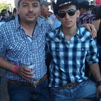 Ricardo Galvan Photo 38