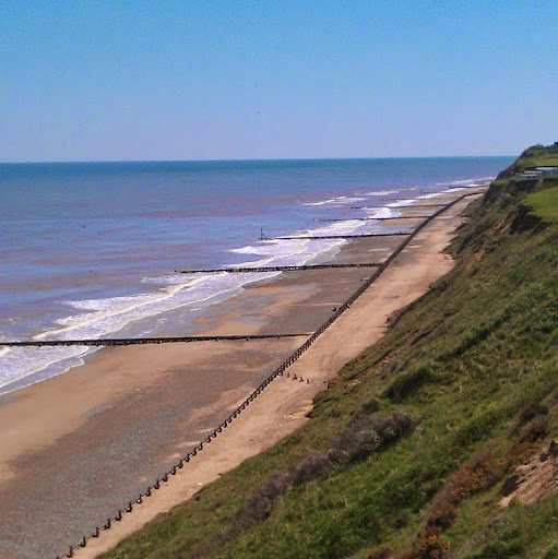 Lorraine Hall Photo 40