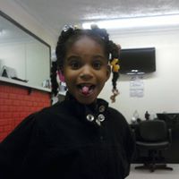 Iyana Smith Photo 8